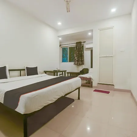 Collection O Morjim Sea Wave Hotel